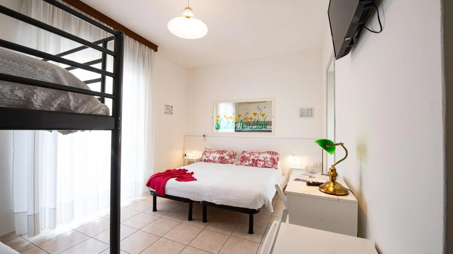 Le Petit Hotel Lido di Jesolo 3*,