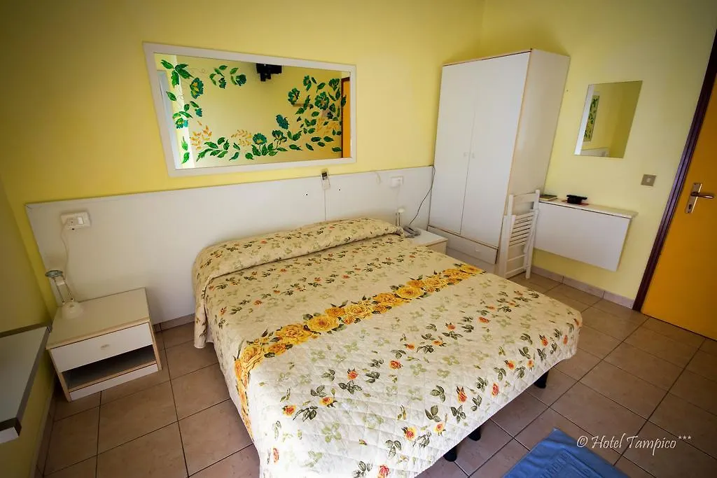 Le Petit Hotel Lido di Jesolo Italy